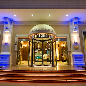 4* Hotell Latanya Palm & Airport