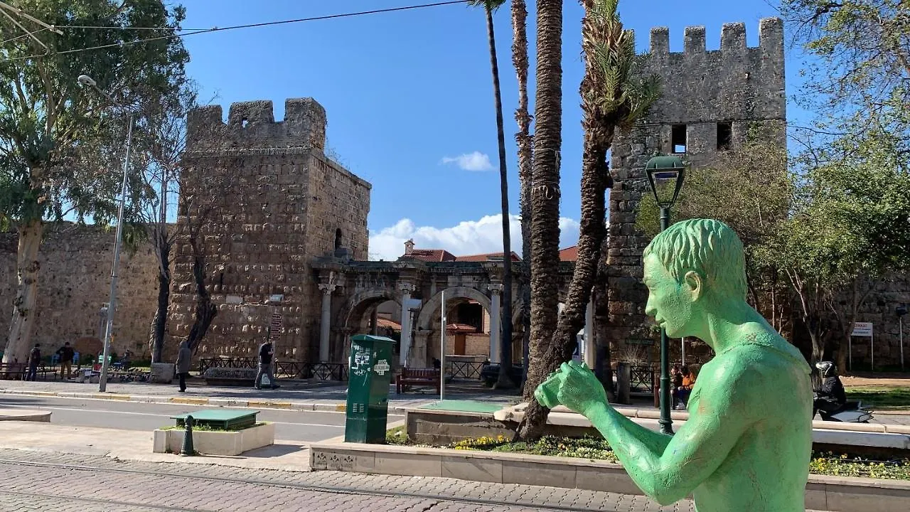 Cosy Flat In Old Town Antalya 아파트 0*,  터키