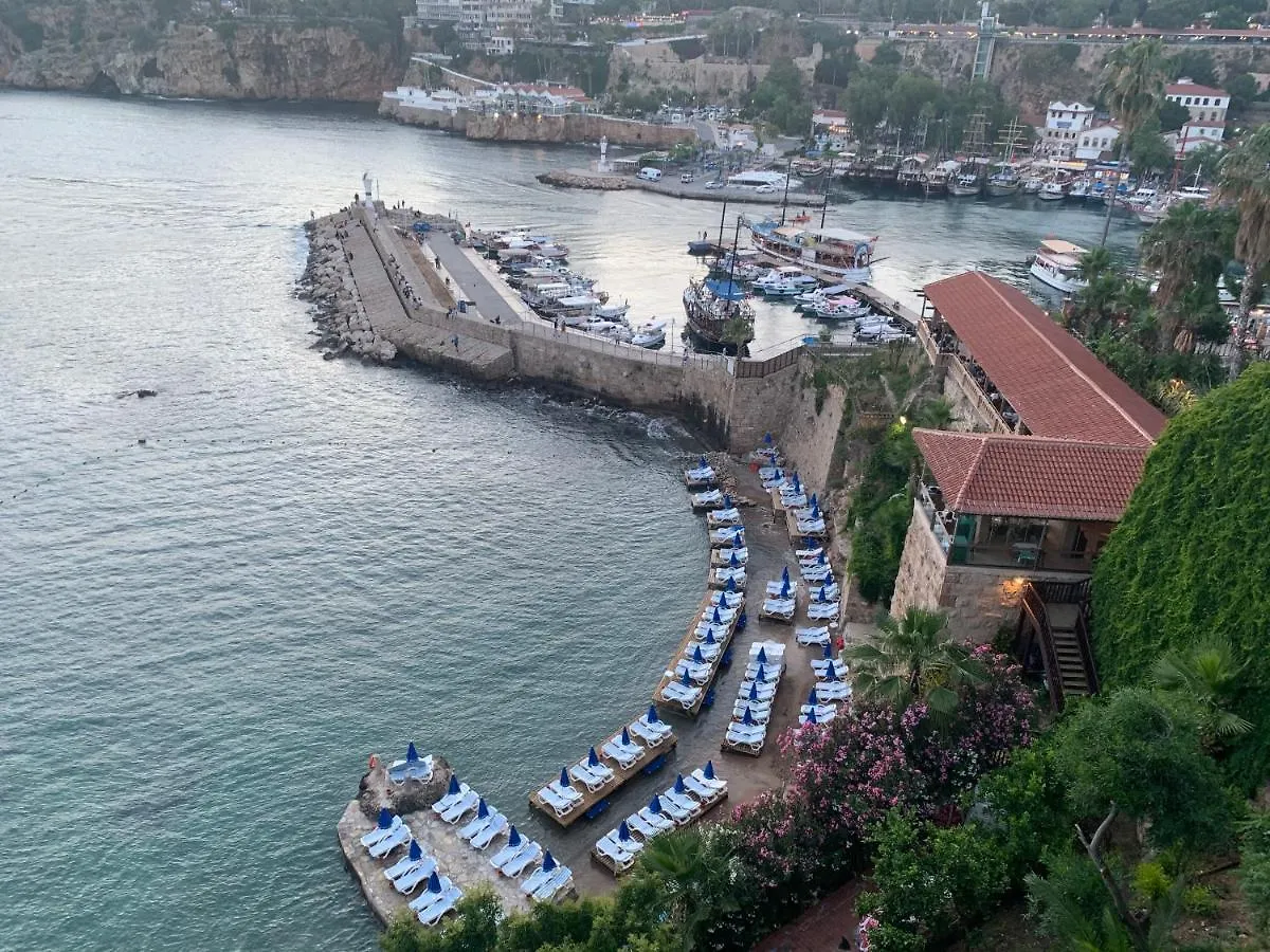 Cosy Flat In Old Town Antalya 아파트 0*,  터키
