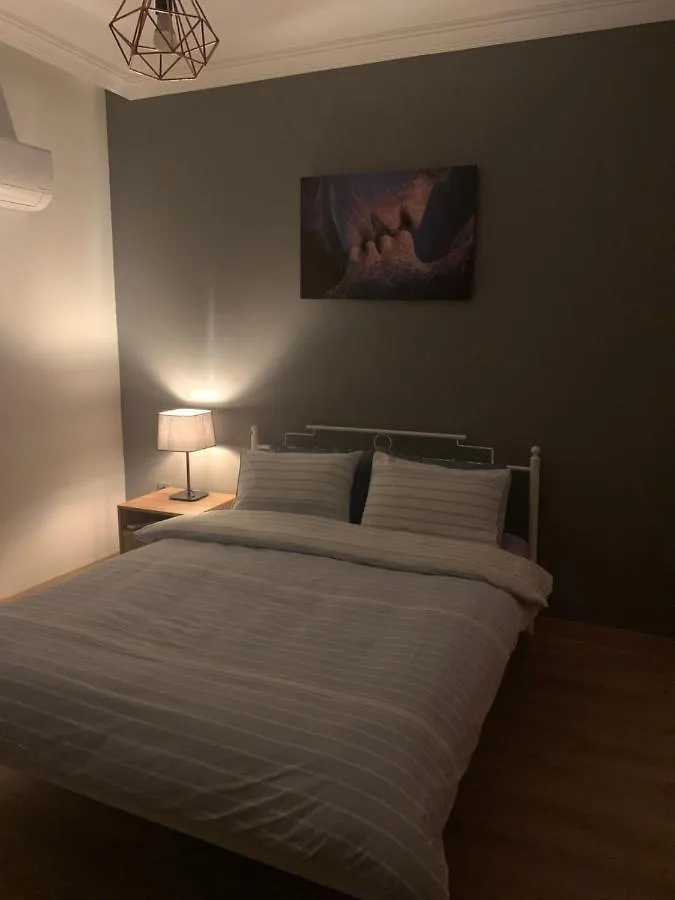 Cosy Flat In Old Town Antalyaアパートメント アパート